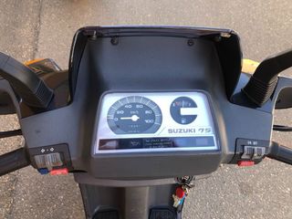 Moto Suzuki Lido 75cc Scooter