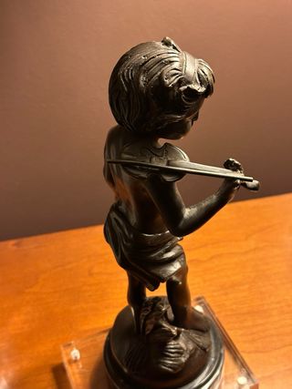 Figura bronce niño violinista 25cms alto