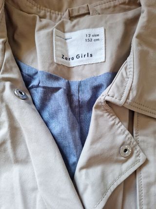 Gabardina Zara Girls 12 años. 152 cm