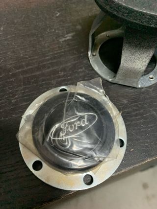 Adaptador Momo para volante
Ford