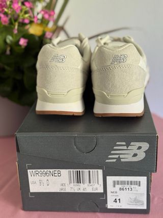 Zapatillas New Balance WR996NEB beige
