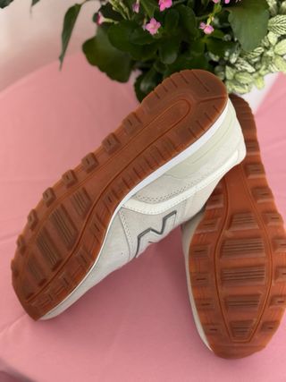 Zapatillas New Balance WR996NEB beige