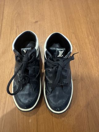Zapatos Louis Vuitton niño (Size 28) 