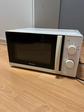 Microondas Taurus blanco