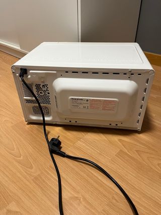 Microondas Taurus blanco