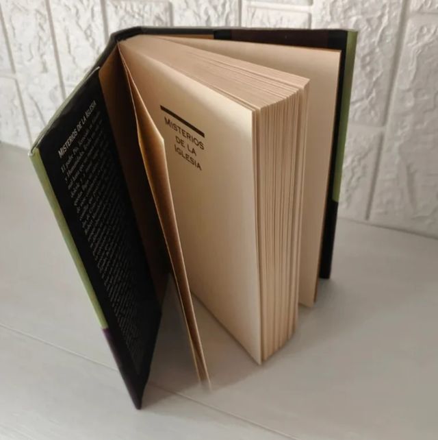 Libro Misterios de la Iglesia