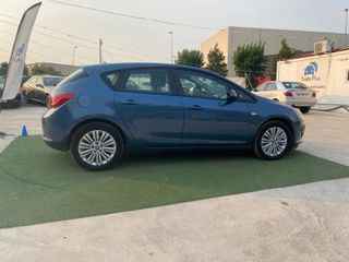 Opel Astra 2013