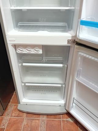 Nevera LG - Refrigerador Gris
