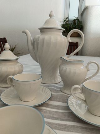 Juego café PONTESA porcelana blanco-azul