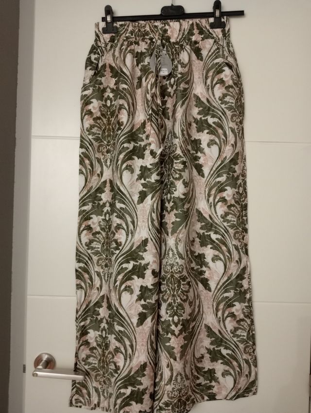Pantalones estampados - beige/verde oliva