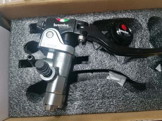 Bomba Freno Delantera moto radial 
