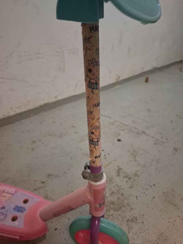 Patinete infantil rosa Peppa Pig