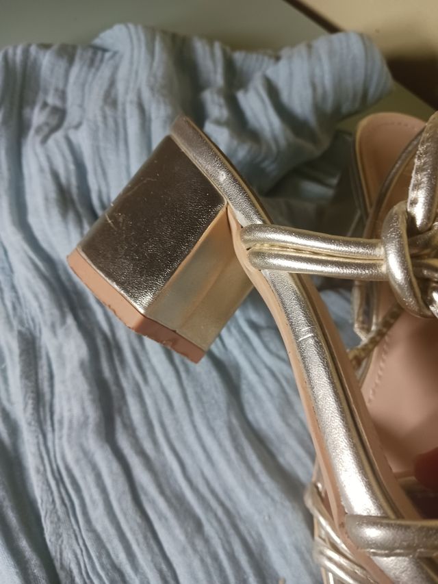 Sandalias Primiska doradas