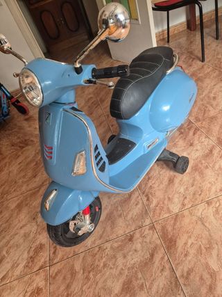 Moto scooter infantil