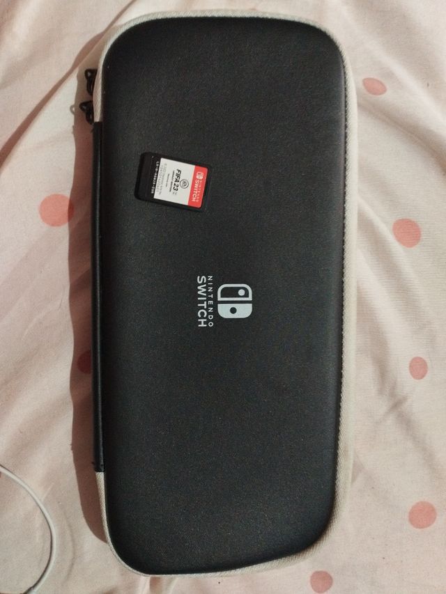Funda Nintendo Switch + FIFA 23