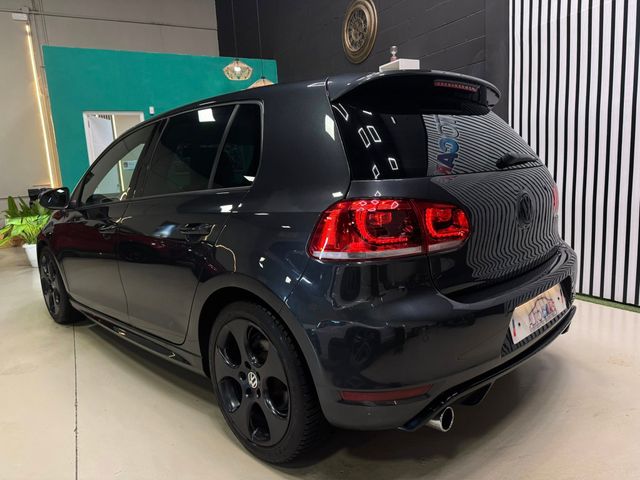 Volkswagen Golf 2011