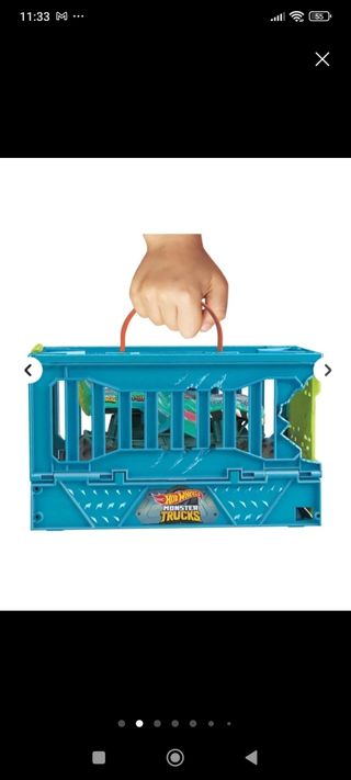   2 sets Hot Wheels Monster Trucks