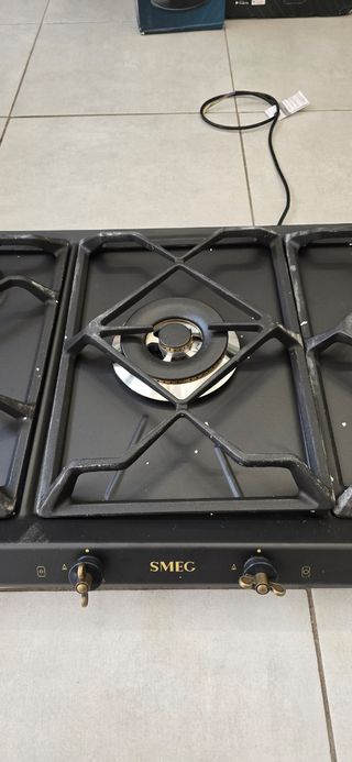 Placa gas SMEG modelo SRV896AOGH- Cocina