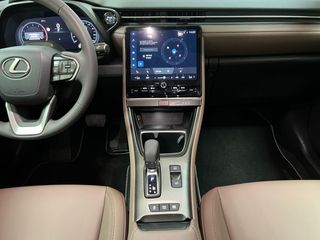Lexus LBX 1.5 136cv HEV Elegant+