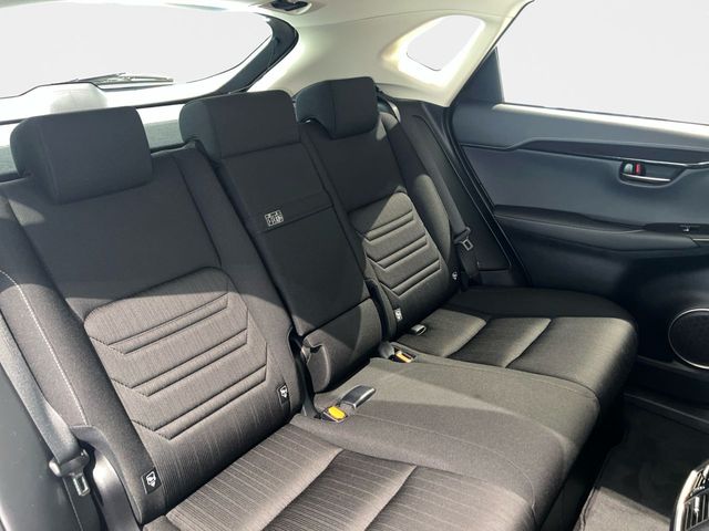 Lexus NX 2.5 300h Business 2WD