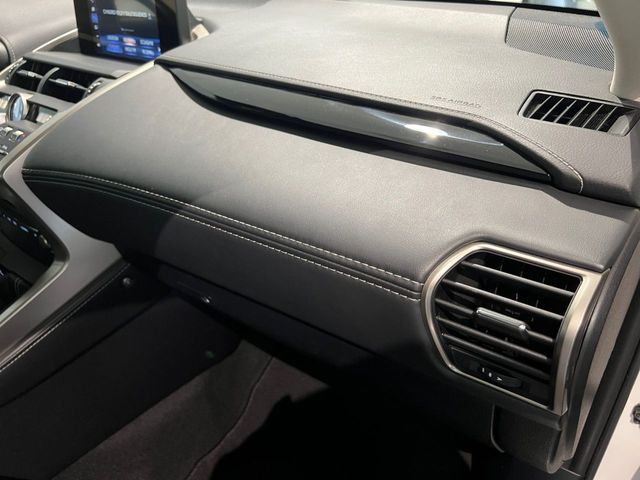 Lexus NX 2.5 300h Business 2WD