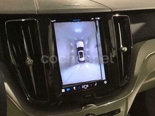 Volvo XC60 PLUS DARK