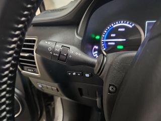 Lexus NX 2.5 300h Business Navigation 2WD