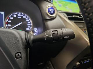 Lexus NX 2.5 300h Business Navigation 2WD