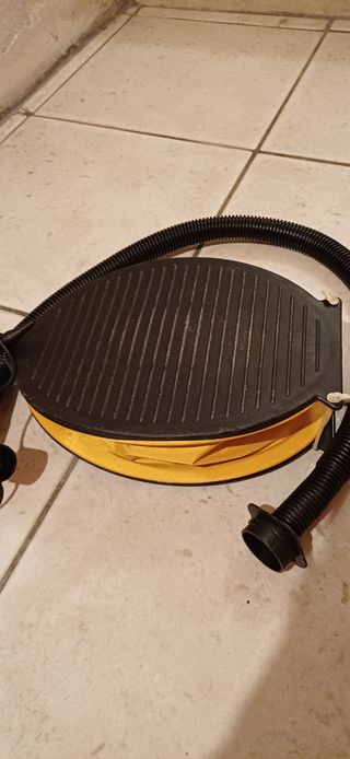 Pompa manuale canotto