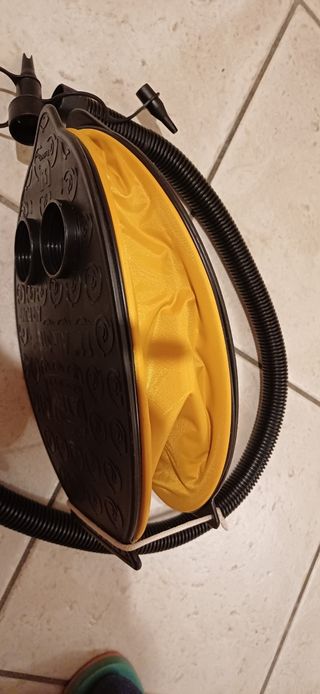 Pompa manuale canotto