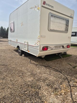 Caravana  Sterckeman  Starlett menos 750kg 