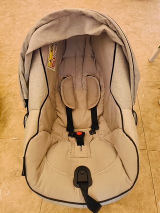 Maxicosi Bebecar: Portabebés Beige