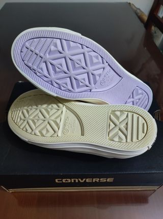 Converse Chuck Taylor - Flores blancas