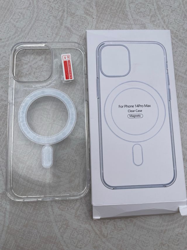 Funda iPhone 14 Pro Max Transparente Magnética