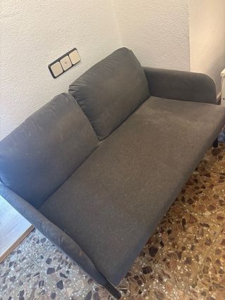 Sofá gris 2 plazas