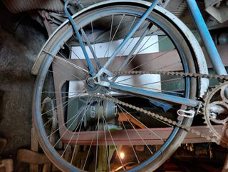 Bicicleta clásica azul