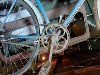 Bicicleta clásica azul