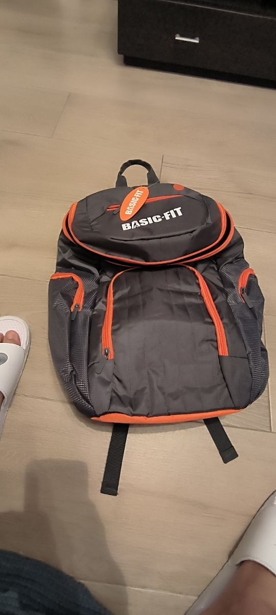 Mochila Basic-Fit Gris-Naranja