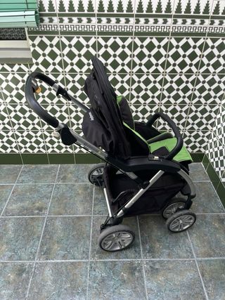 Cochecito bebé Casual Play verde + bañera incluida