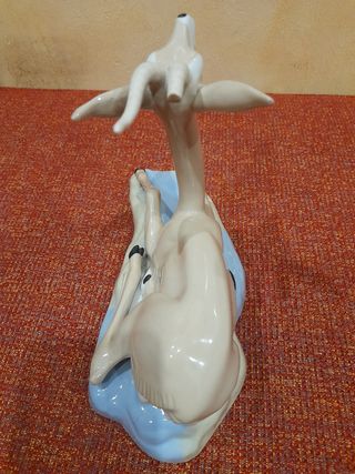 Figura de Gacela en Porcelana