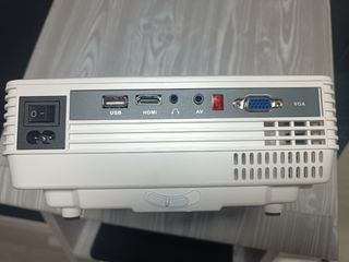MiniProyector LED TENKER RD-805
