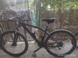 Bicicleta montaña Specialized

