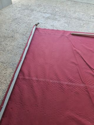 Toldo rojo 4.30x2m - protección solar