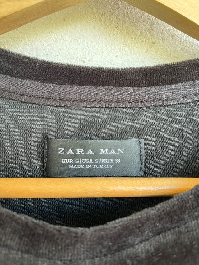 T-shirt Zara Velluto nero unisex