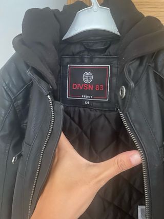 Chaqueta polipiel negra niño