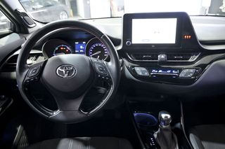 Toyota C-HR   2.0 180H GR Sport 