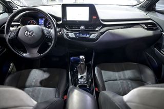 Toyota C-HR   2.0 180H GR Sport 
