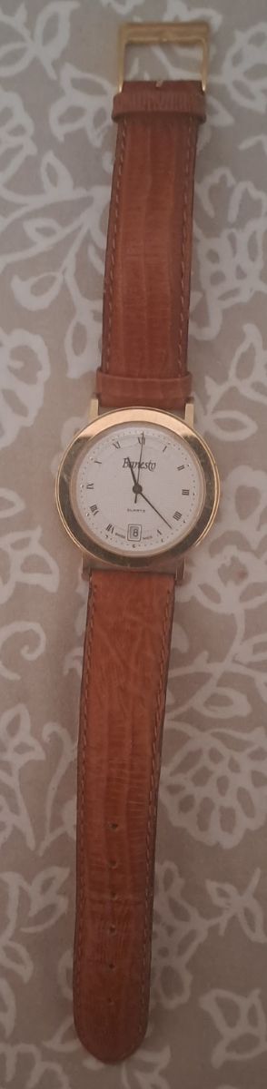 Reloj Barmesto Cuarzo Dorado