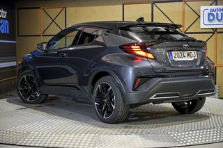Toyota C-HR   2.0 180H GR Sport 
