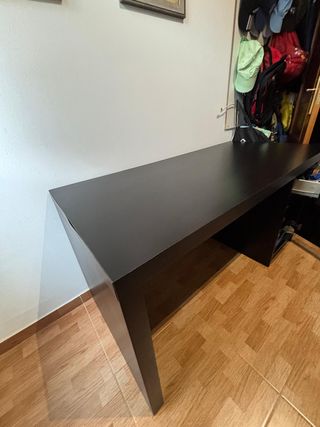 Escritorio Ikea MALM negro